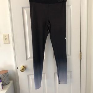 Nike Pro leggings